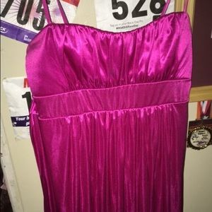 Cute dress size M but fits more of a small